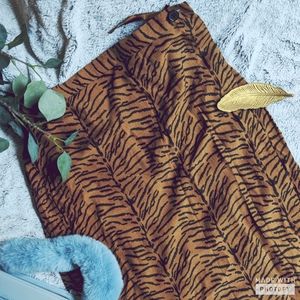 Vintage 90s tiger print midi wrap skirt sz. 6